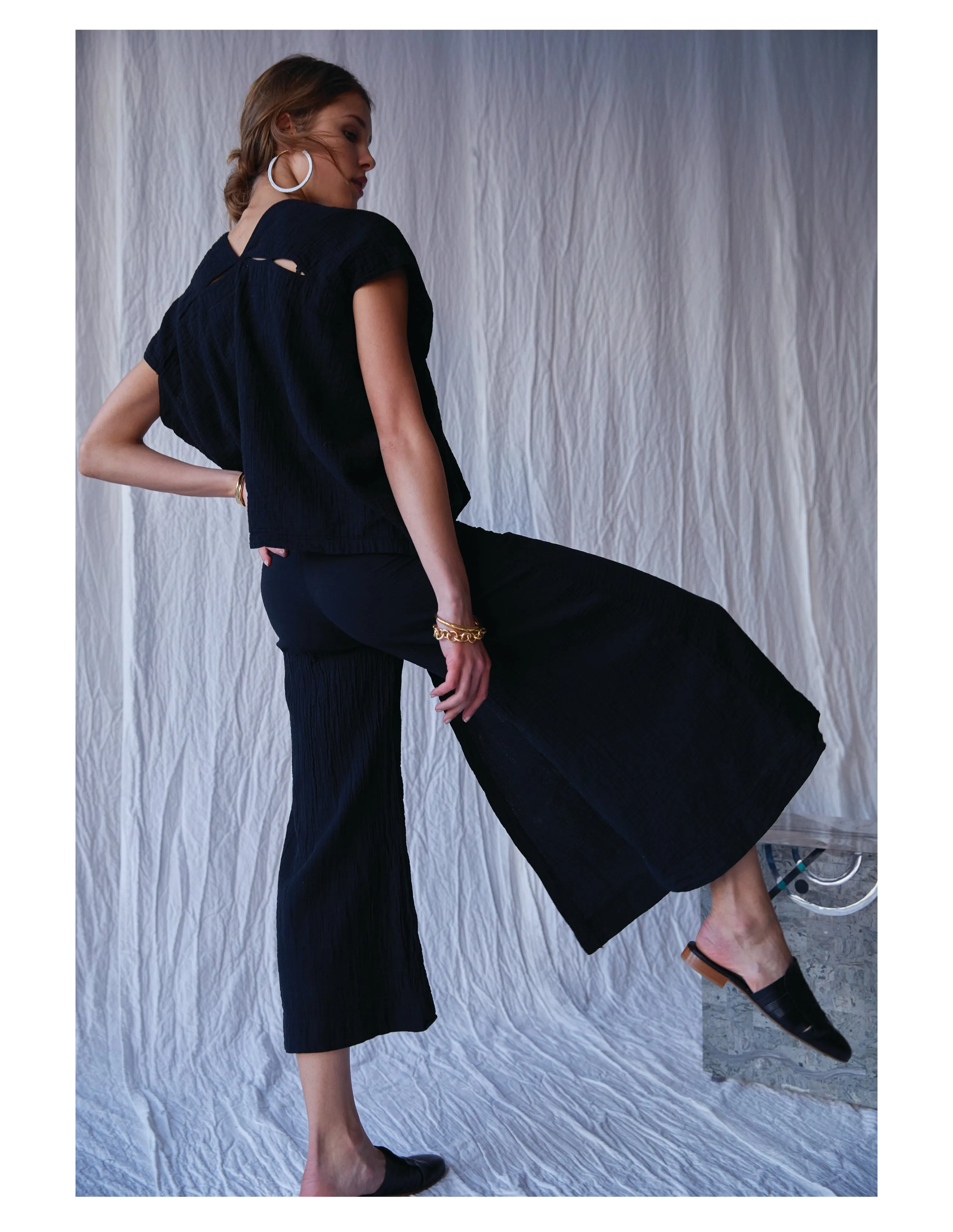 Archive Sale Leather Woven Slides in Black