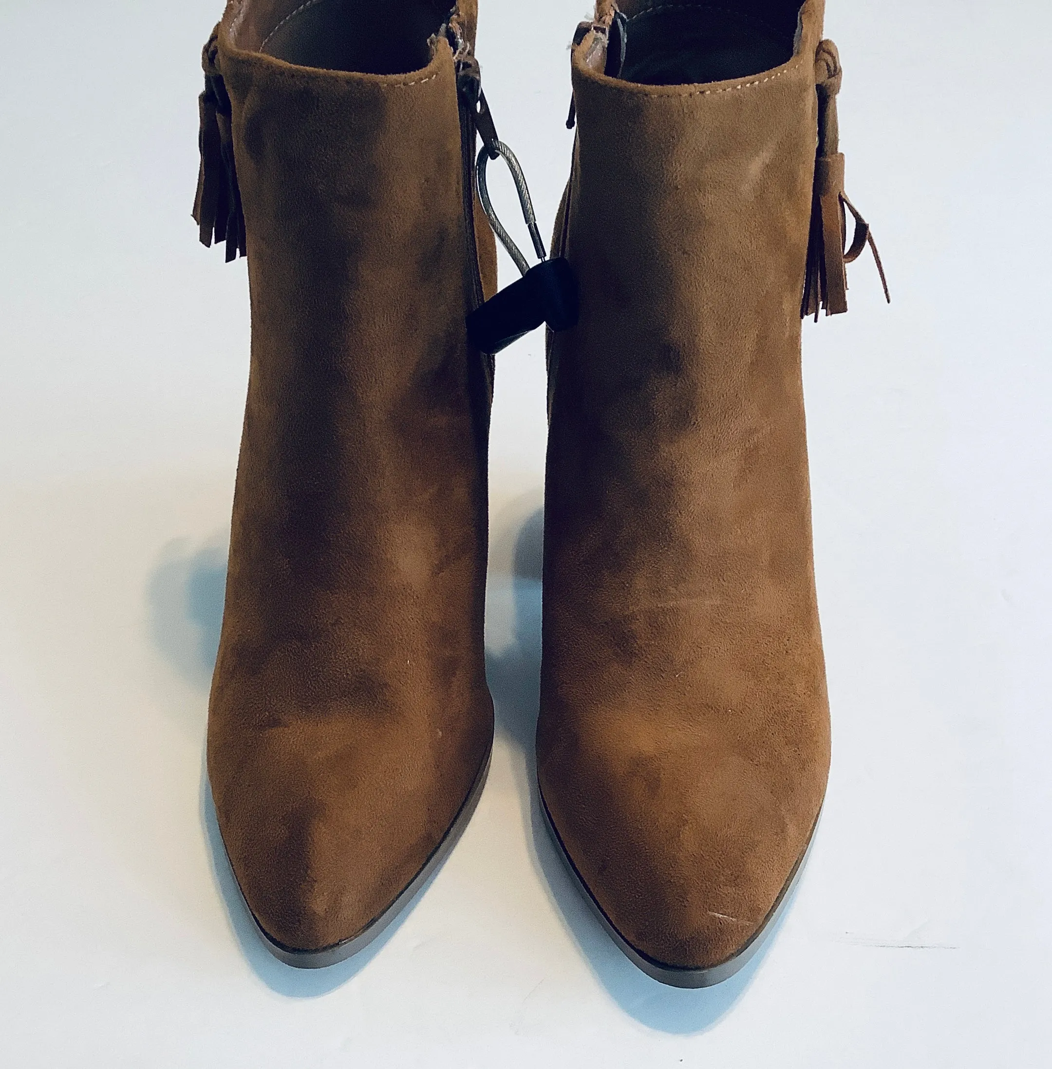 Boots Ankle Heels By Clothes Mentor In Brown, Size: 10