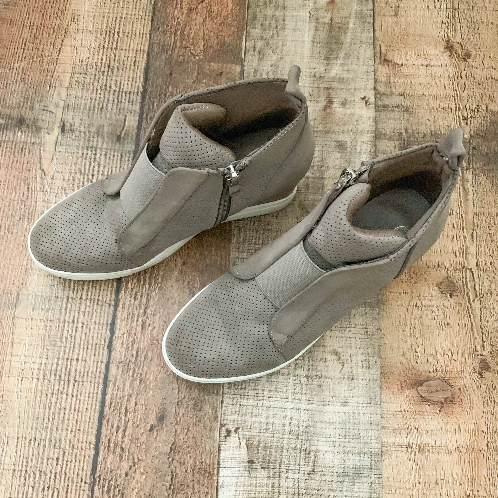 CCOCCI Grey Zip Up Wedge Sneakers - Size 7.5 (See Notes)