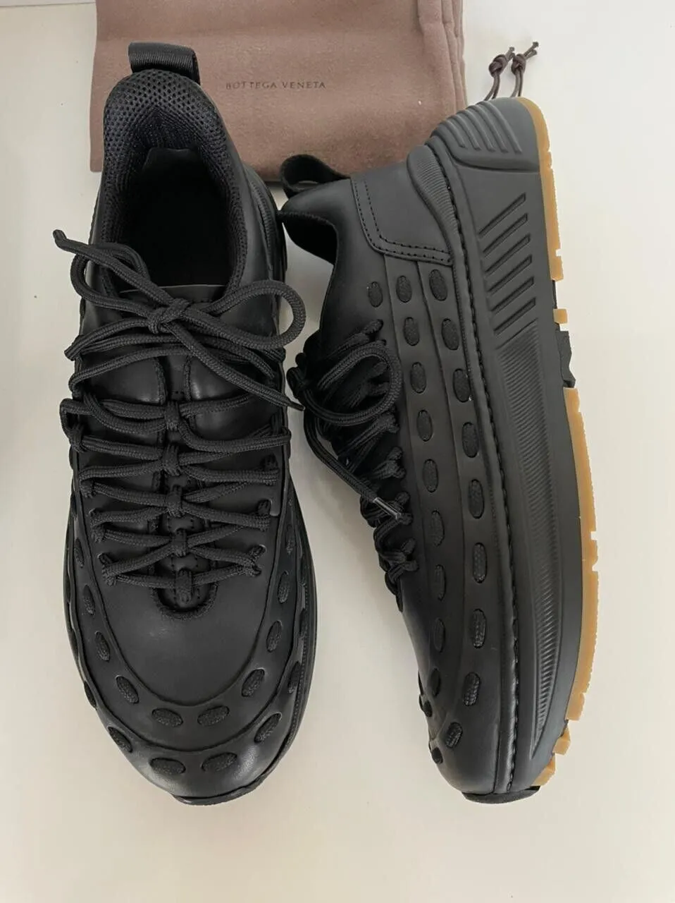 NIB $950 Bottega Veneta Mens Leather Black Sneakers 13 US (46 Euro) 578305 1000