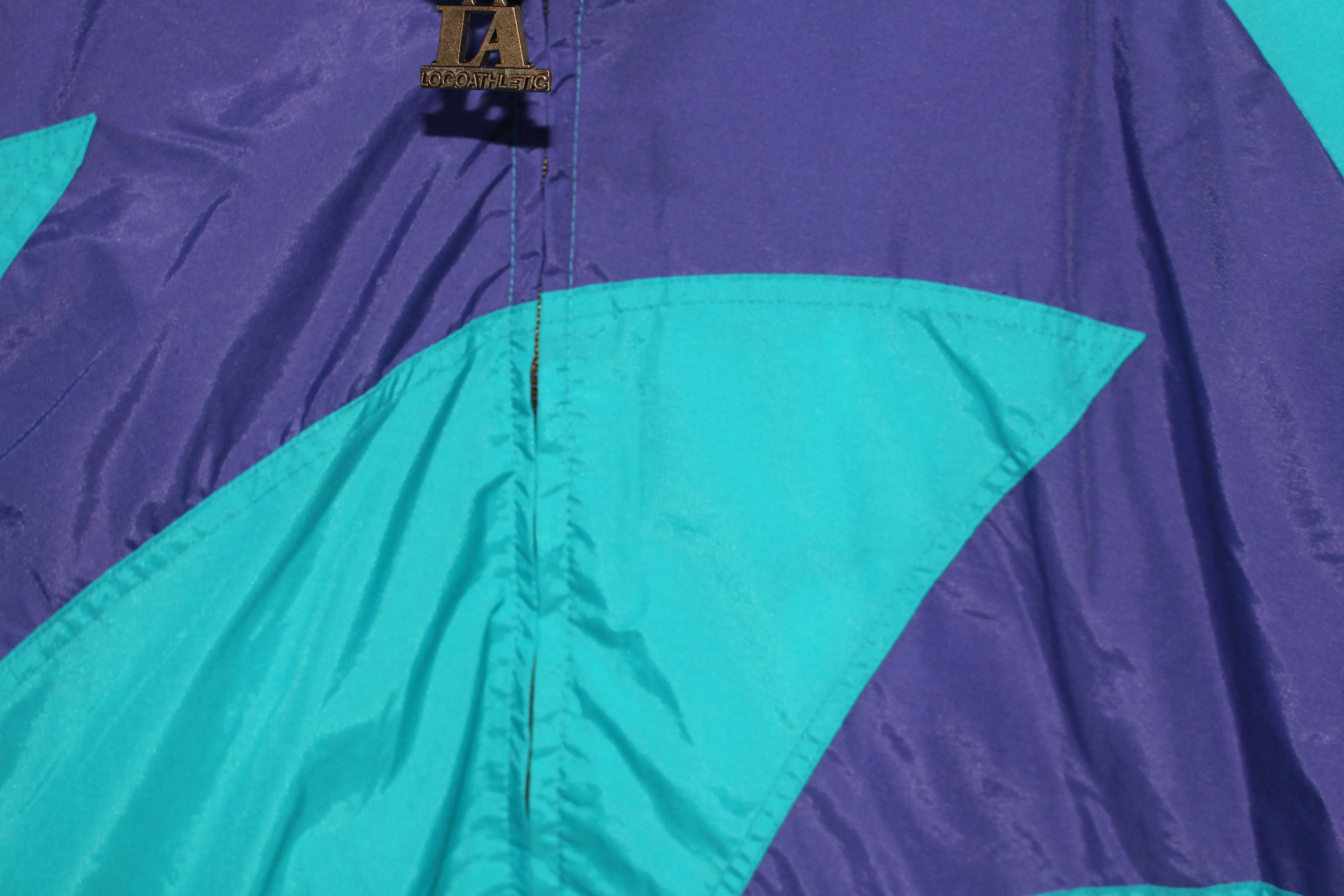 Rare Charlotte Hornets Logo Athletic Sharktooth (L)