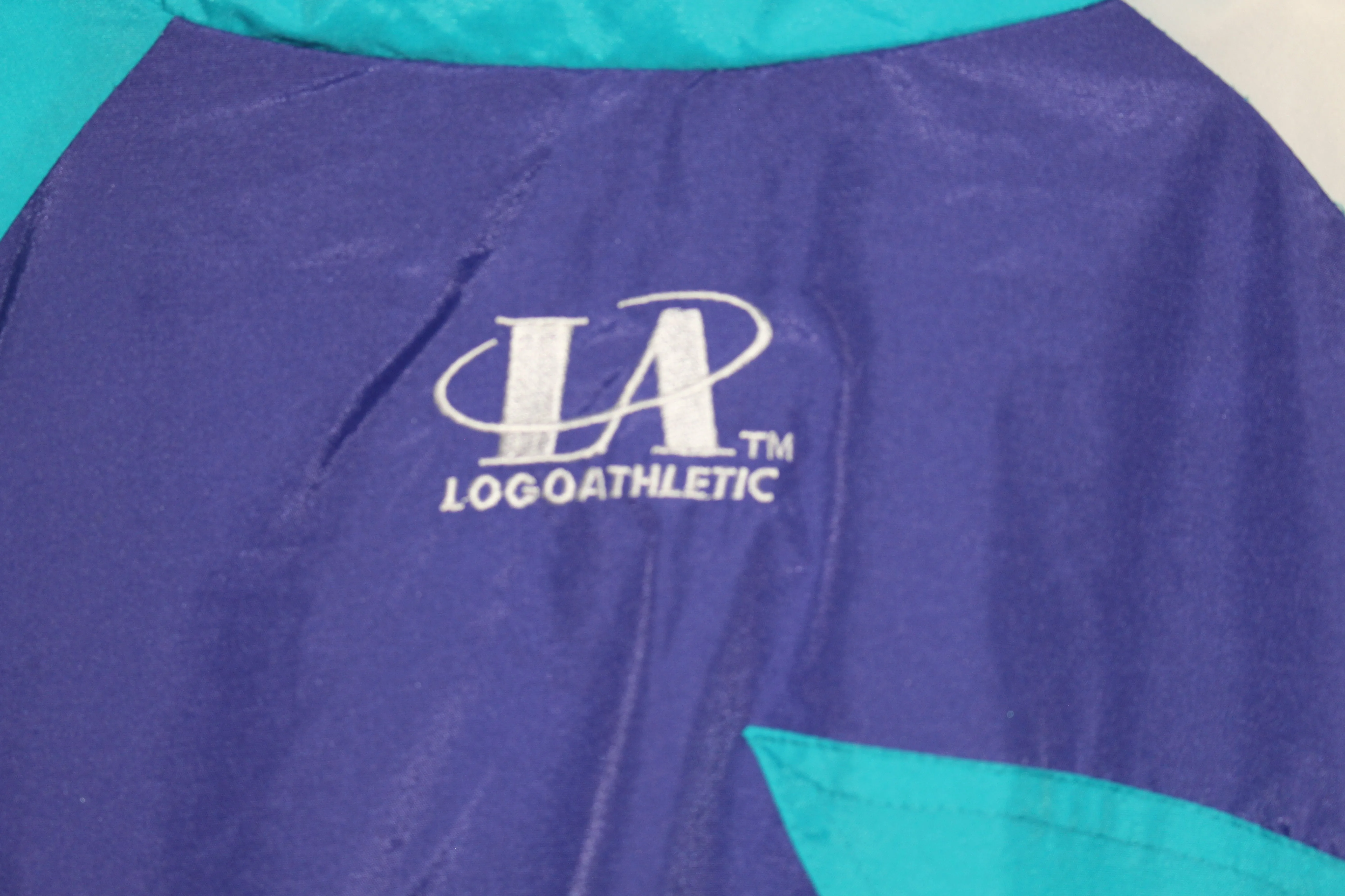 Rare Charlotte Hornets Logo Athletic Sharktooth (L)