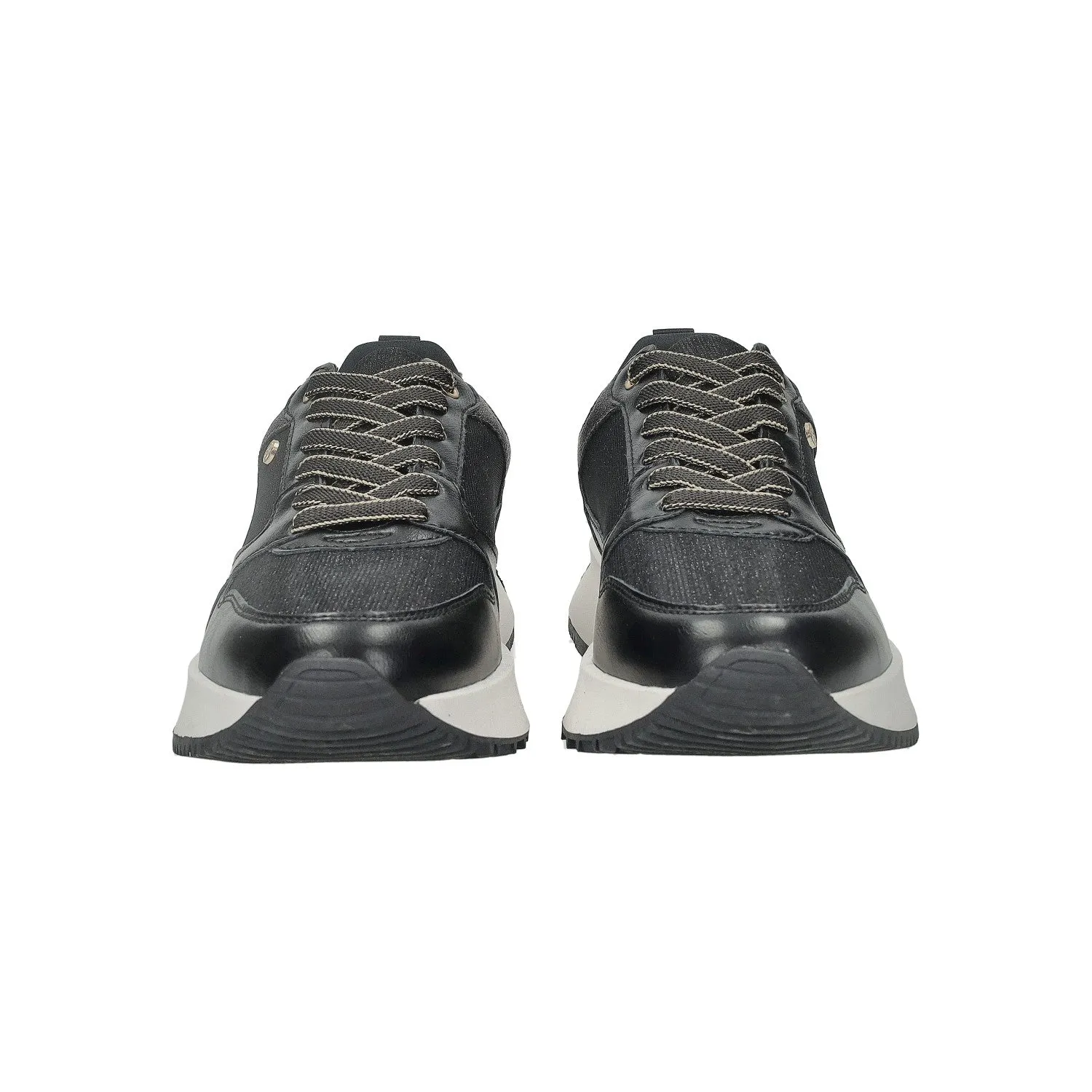 Sneakers con trama glitterata.sottopiede in Memory.