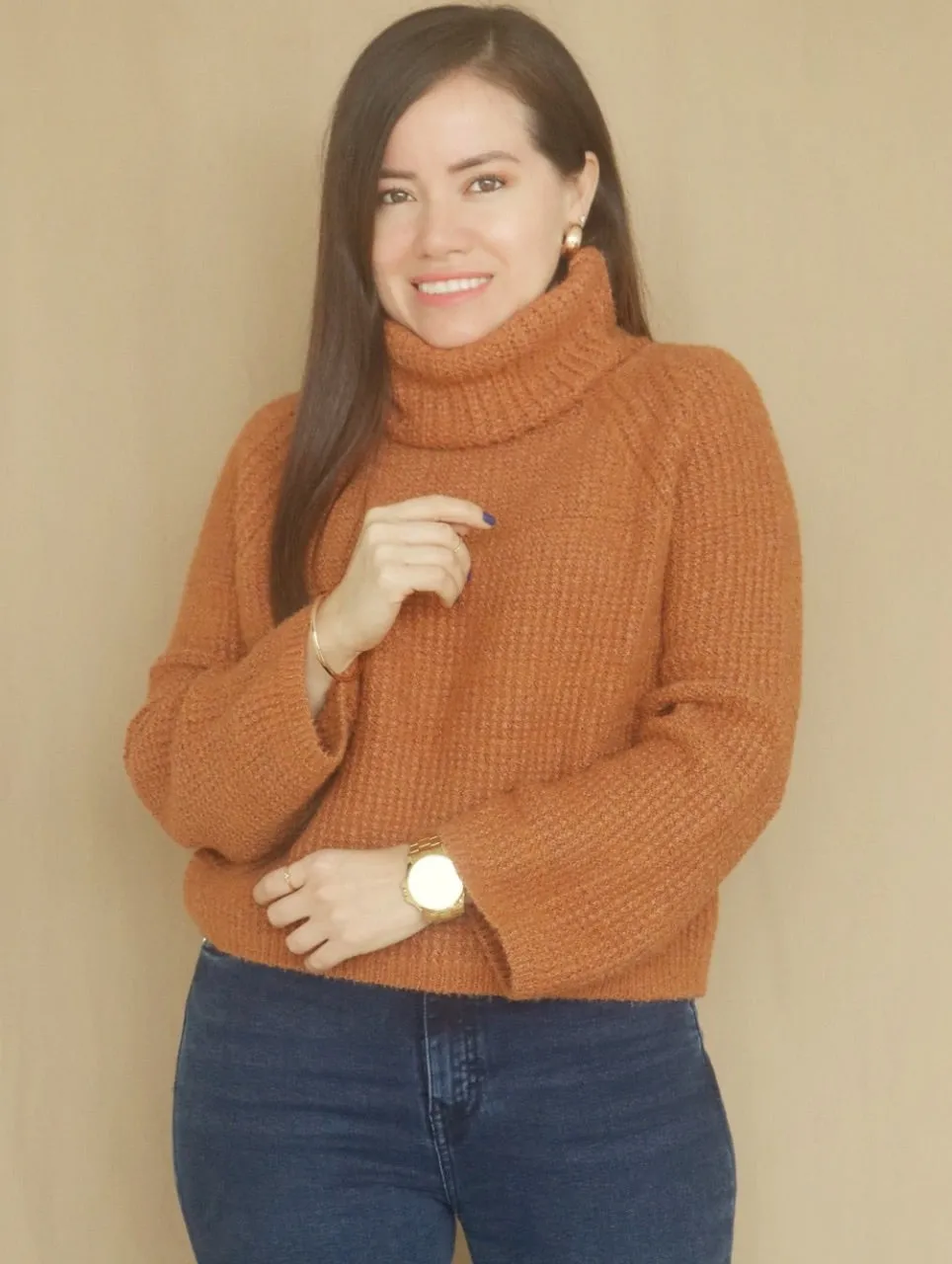 SWEATER CROP CUELLO TORTUGA