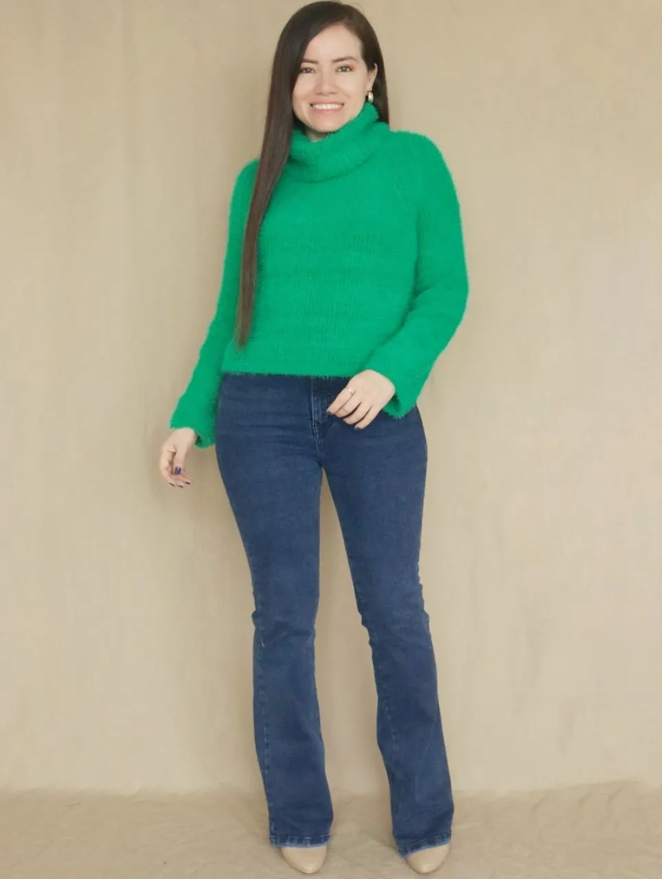 SWEATER CROP CUELLO TORTUGA