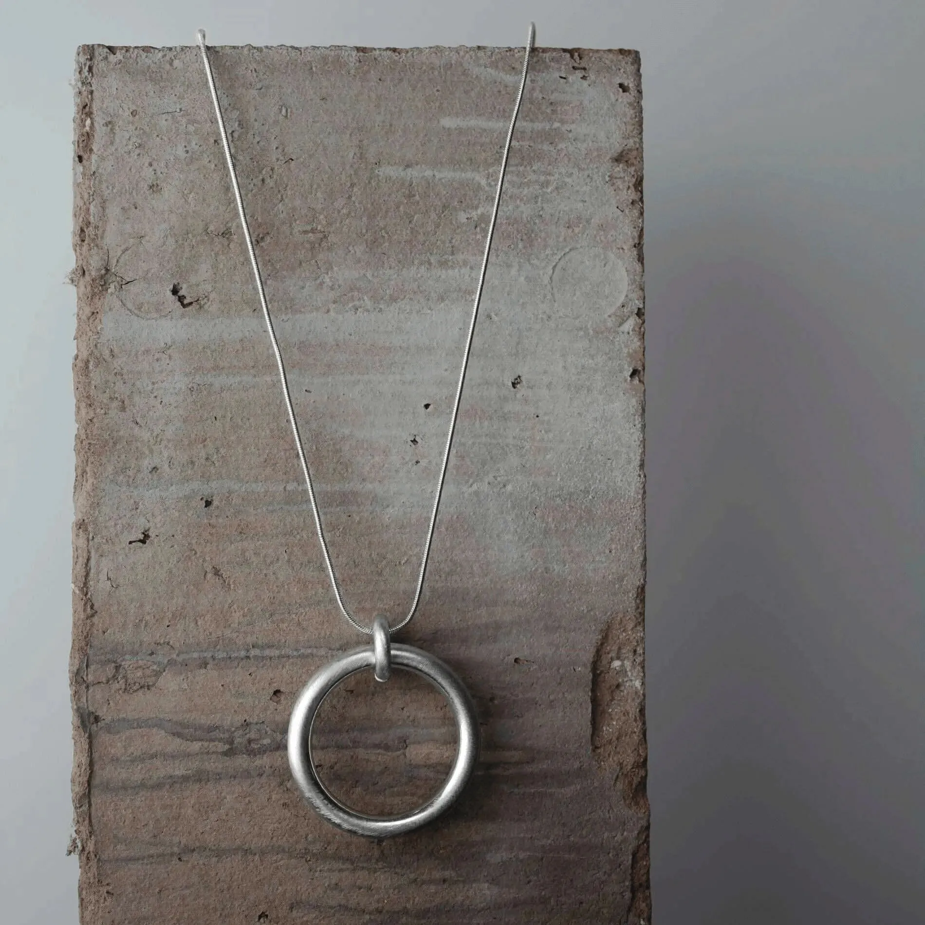 Tula Adjustable Chunky Ring Necklace Silver Plating