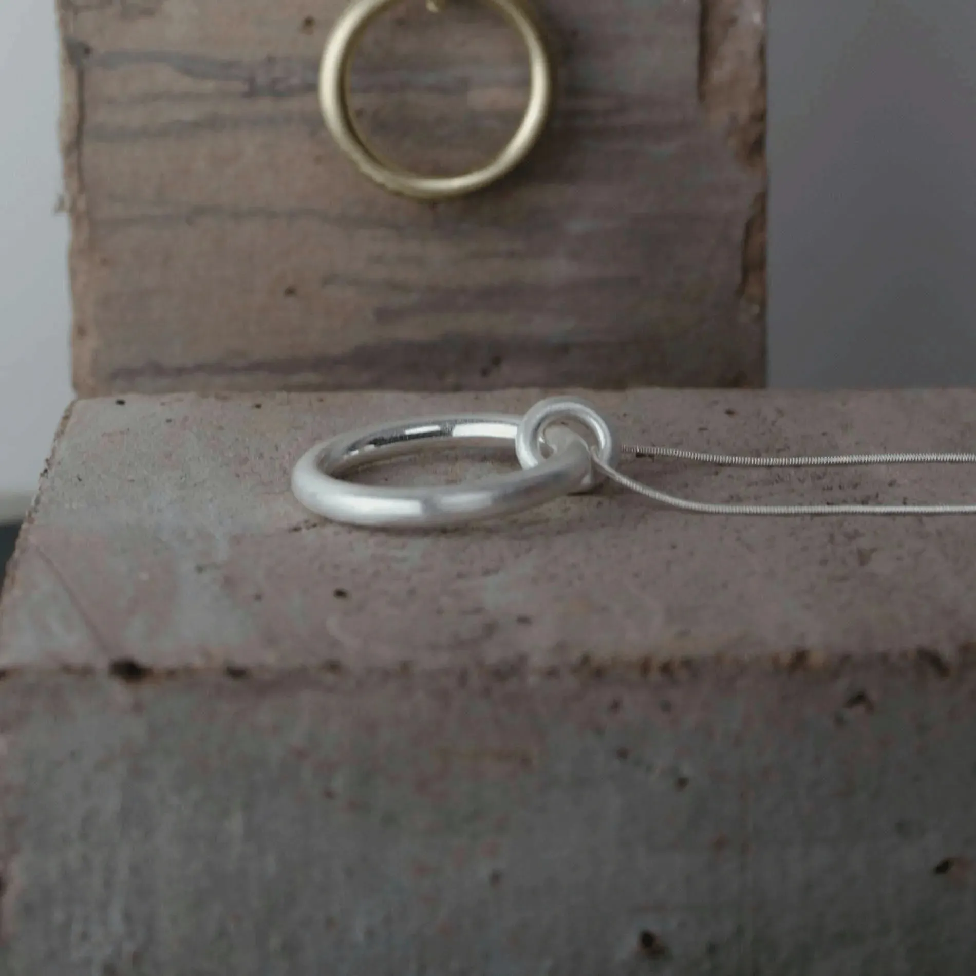 Tula Adjustable Chunky Ring Necklace Silver Plating